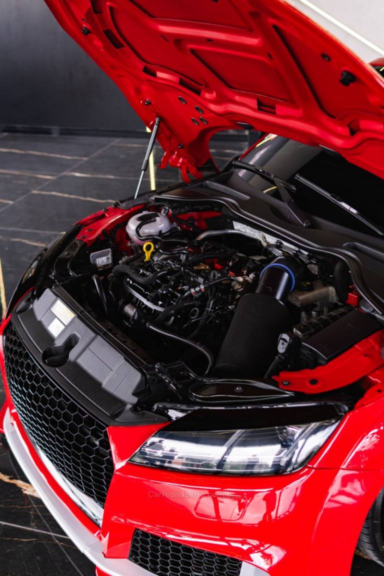 AUDI - TT - 2016/2016 - Vermelha - R$ 329.900,00