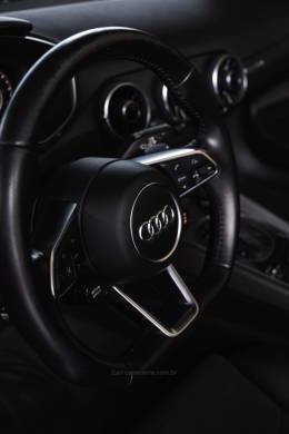 AUDI - TT - 2016/2016 - Vermelha - R$ 329.900,00