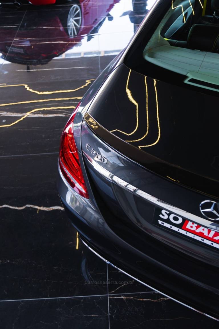 MERCEDES-BENZ - C 200 - 2015/2015 - Cinza - R$ 149.900,00