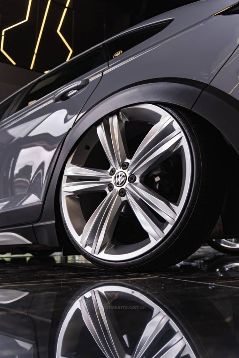 VOLKSWAGEN - NIVUS - 2021/2021 - Cinza - R$ 135.900,00