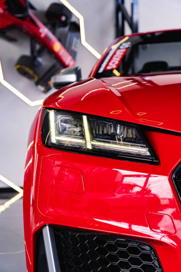 AUDI - TT - 2016/2016 - Vermelha - R$ 329.900,00